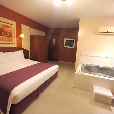 Hotel Javier Prado Inn Lima Luaran gambar